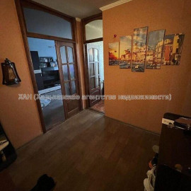 Продам квартиру, Дружбы Народов ул. , 3  ком., 68 м², косметический ремонт