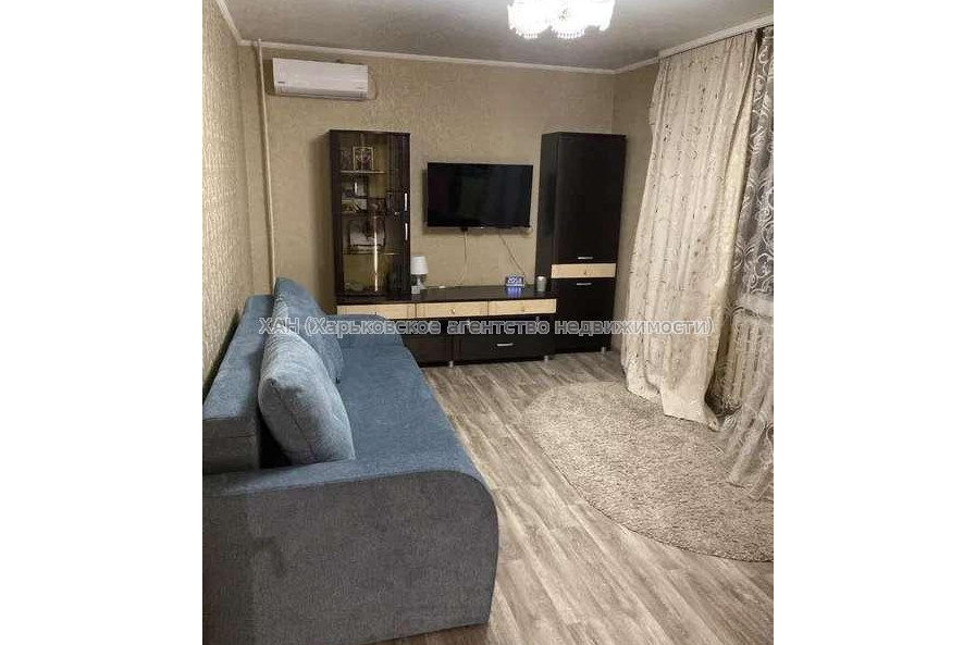 Сдам квартиру, 23 Августа ул. , 2  ком., 46 м², капитальный ремонт 