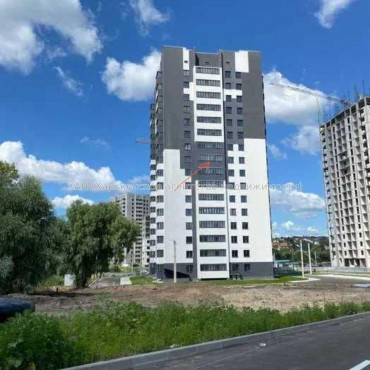 Продам квартиру, Непокоренных ул. , 1  ком., 47.90 м², без внутренних работ 