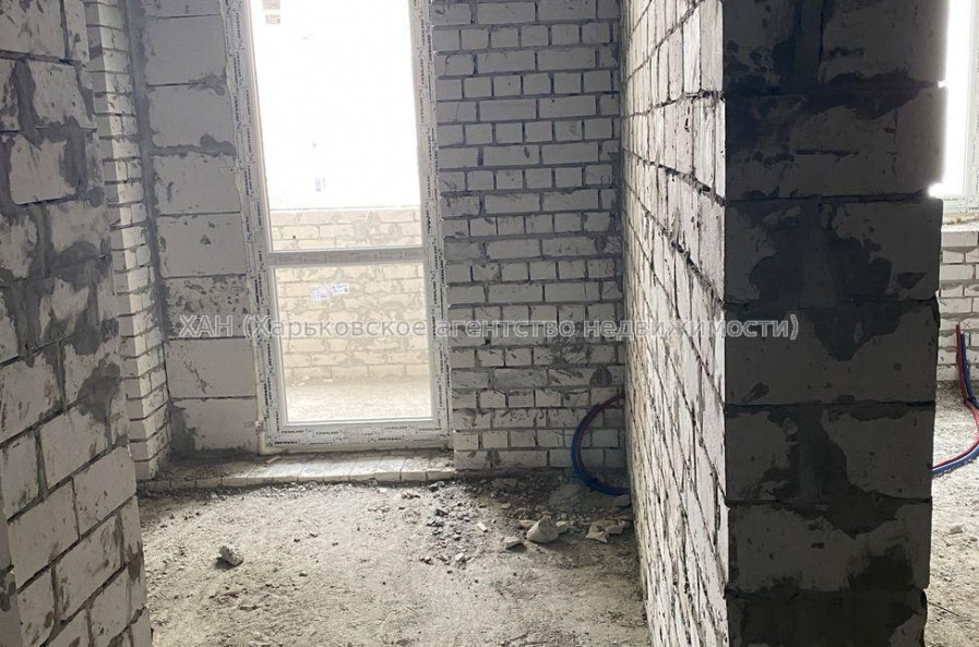 Продам квартиру, Полтавский Шлях ул. , 1 кім., 36 м², без внутренних работ 