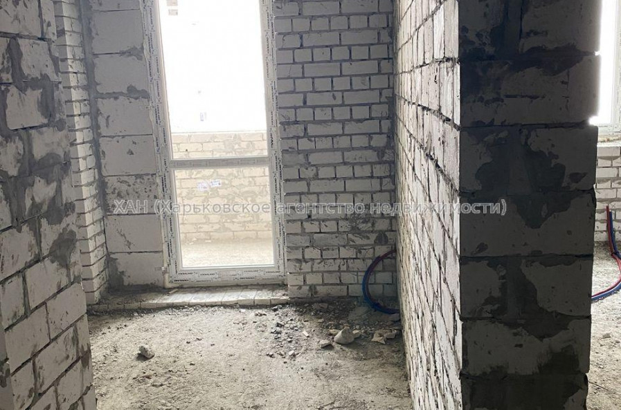 Продам квартиру, Полтавский Шлях ул. , 1 кім., 36 м², без внутренних работ 
