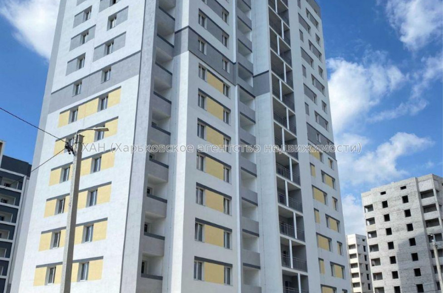 Продам квартиру, Полтавский Шлях ул. , 1 кім., 36 м², без внутренних работ 