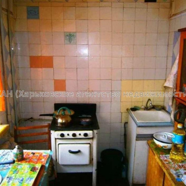 Продам квартиру, Байрона пр-т , 3 кім., 58 м², советский ремонт 