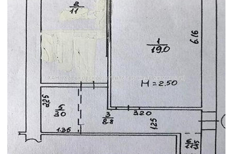 Продам квартиру, 23 Августа ул. , 2 кім., 42 м², капитальный ремонт 