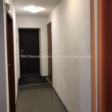 Продам квартиру, 23 Августа ул. , 2 кім., 42 м², капитальный ремонт 