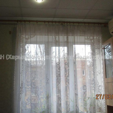 Продам квартиру, Морозова ул. , 2 кім., 57 м², советский ремонт 
