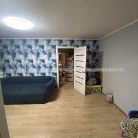 Продам квартиру, Отакара Яроша ул. , 2  ком., 49 м², капитальный ремонт