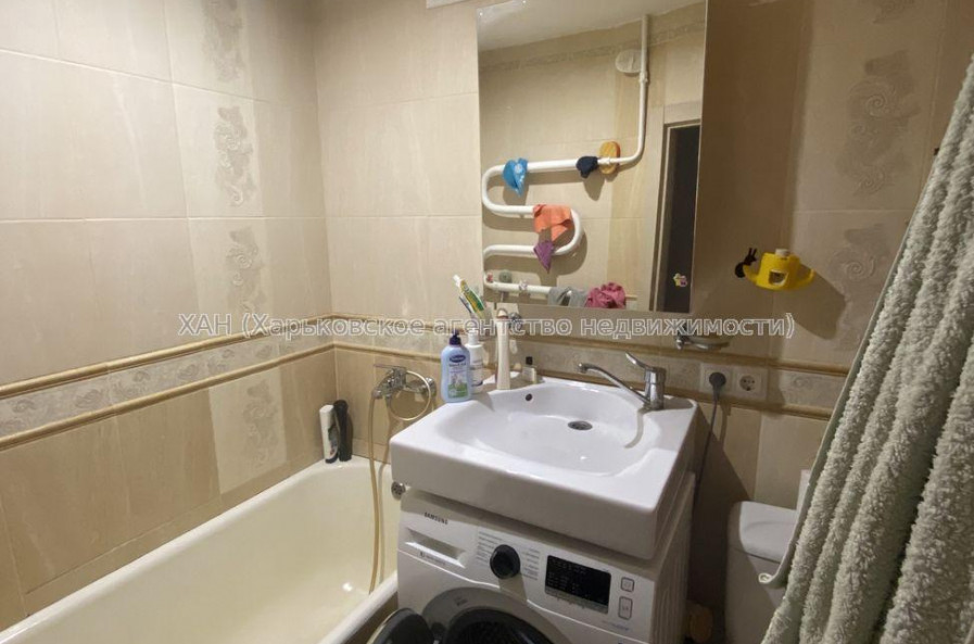 Продам квартиру, Отакара Яроша ул. , 2  ком., 49 м², капитальный ремонт 