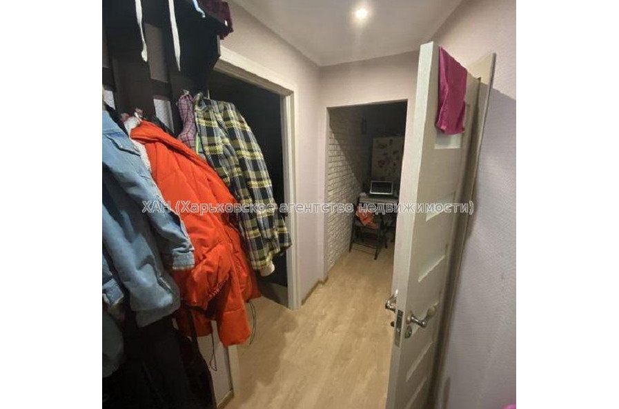 Продам квартиру, Отакара Яроша ул. , 2  ком., 49 м², капитальный ремонт 