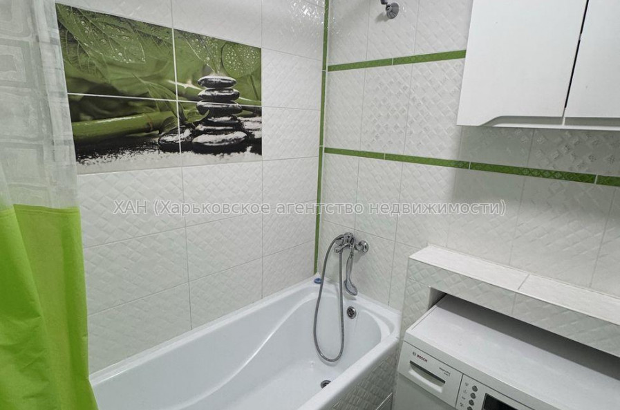 Продам квартиру, Новоалександровская ул. , 1  ком., 30 м², капитальный ремонт 