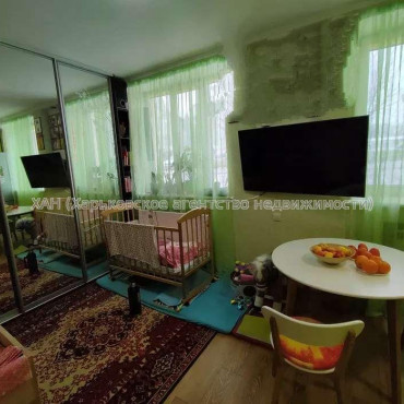 Продам квартиру, Новоалександровская ул. , 1  ком., 30 м², капитальный ремонт 