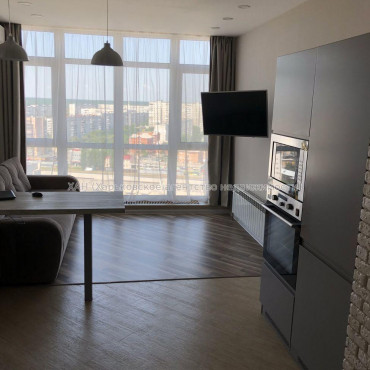 Продам квартиру, Григоровское шоссе , 1 кім., 50 м², евроремонт 