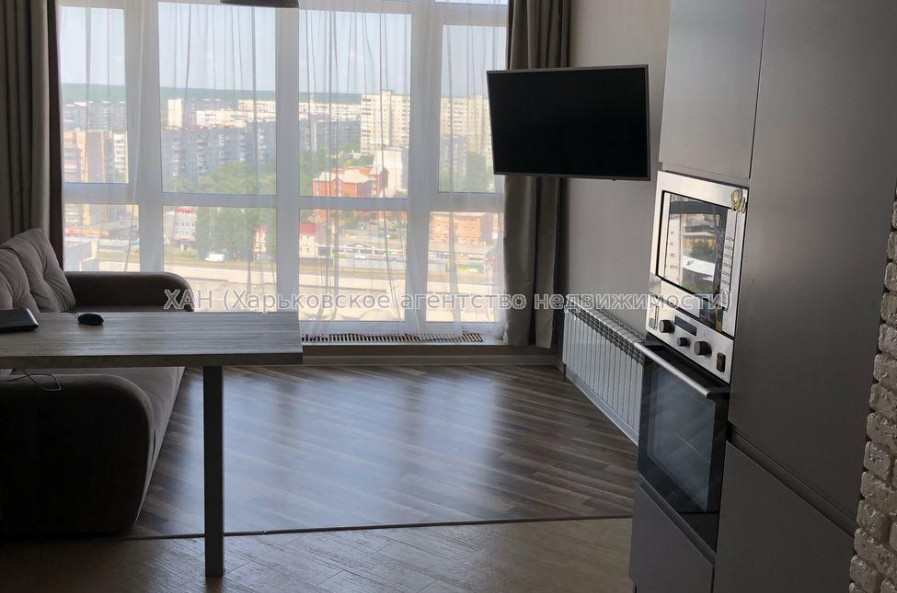 Продам квартиру, Григоровское шоссе , 1 кім., 50 м², евроремонт 