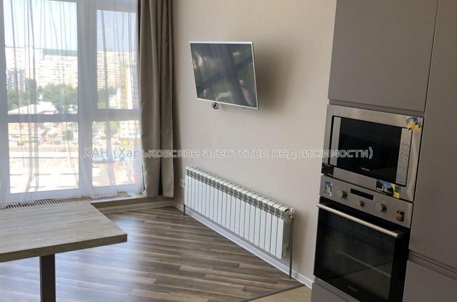 Продам квартиру, Григоровское шоссе , 1 кім., 50 м², евроремонт 