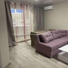 Продам квартиру, Дача 55 ул. , 3  ком., 70 м², евроремонт