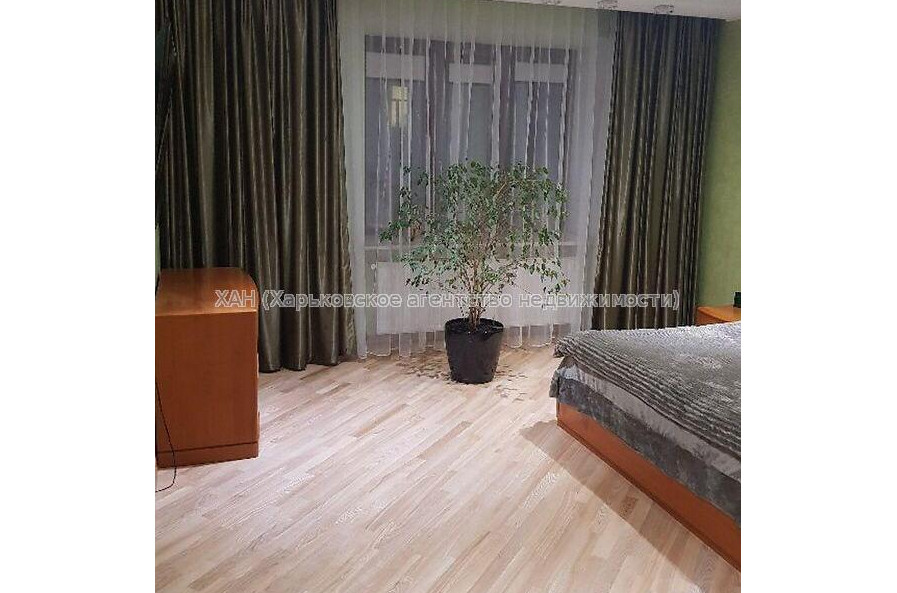 Продам квартиру, Чернышевская ул. , 4 кім., 150 м², авторский дизайн 