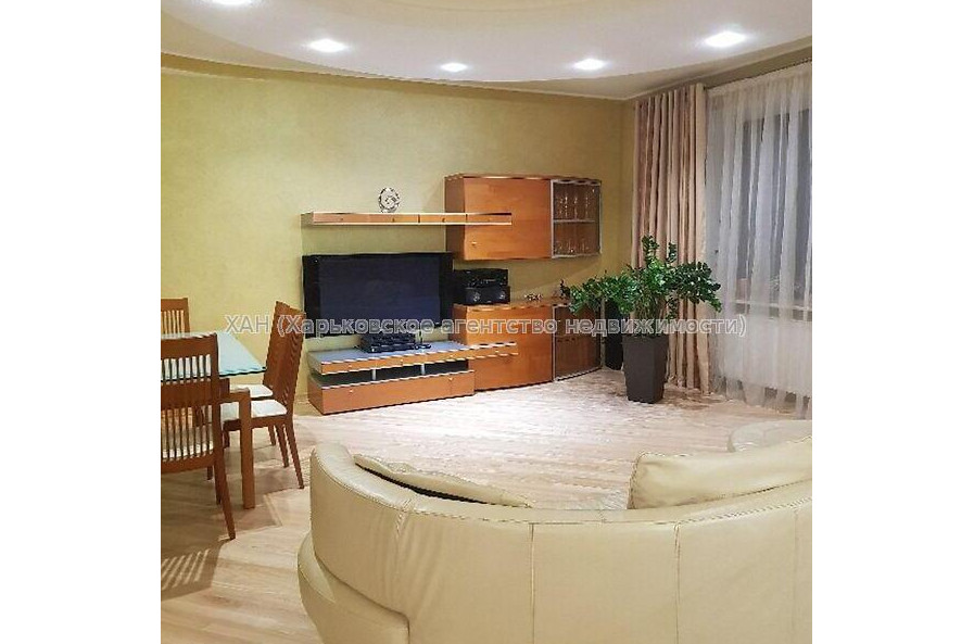 Продам квартиру, Чернышевская ул. , 4 кім., 150 м², авторский дизайн 