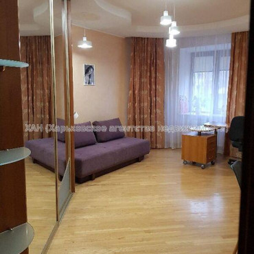 Продам квартиру, Чернышевская ул. , 4 кім., 150 м², авторский дизайн 