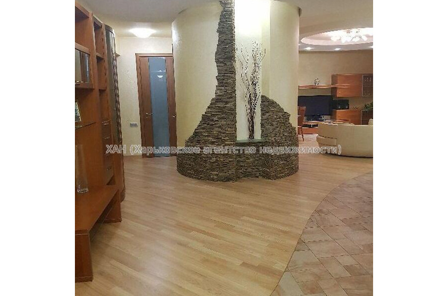 Продам квартиру, Чернышевская ул. , 4 кім., 150 м², авторский дизайн 