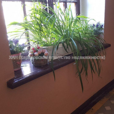 Продам квартиру, Кандаурова ул. , 3  ком., 85 м², косметический ремонт 