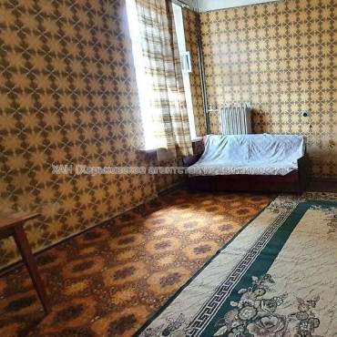 Продам квартиру, Кандаурова ул. , 3  ком., 85 м², косметический ремонт 