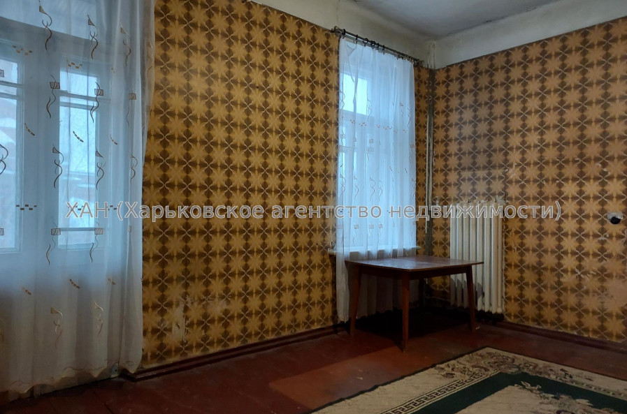 Продам квартиру, Кандаурова ул. , 3 кім., 85 м², косметический ремонт 