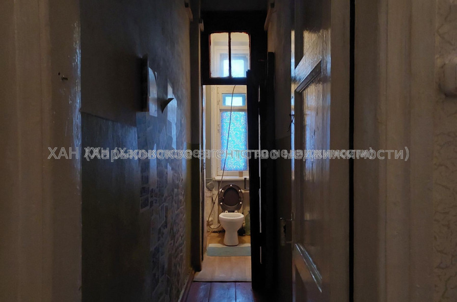 Продам квартиру, Кандаурова ул. , 3 кім., 85 м², косметический ремонт 