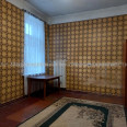 Продам квартиру, Кандаурова ул. , 3 кім., 85 м², косметический ремонт 