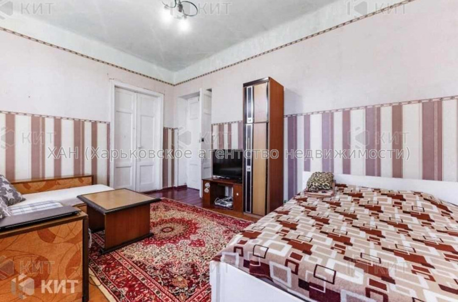 Продам квартиру, Кандаурова ул. , 3 кім., 85 м², косметический ремонт 