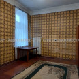 Продам квартиру, Кандаурова ул. , 3  ком., 85 м², косметический ремонт 