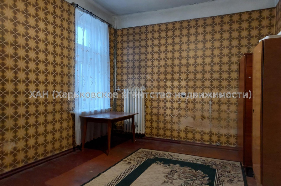 Продам квартиру, Кандаурова ул. , 3 кім., 85 м², косметический ремонт 