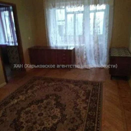 Продам квартиру, Каденюка ул. , 3 кім., 55 м², косметический ремонт