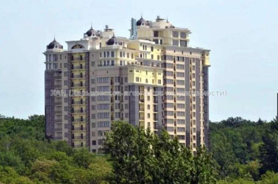 Продам квартиру, Профессорская ул. , 3 кім., 130 м², авторский дизайн 