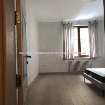 Продам квартиру, Профессорская ул. , 3 кім., 130 м², авторский дизайн 