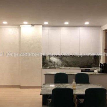 Продам квартиру, Профессорская ул. , 3 кім., 130 м², авторский дизайн 