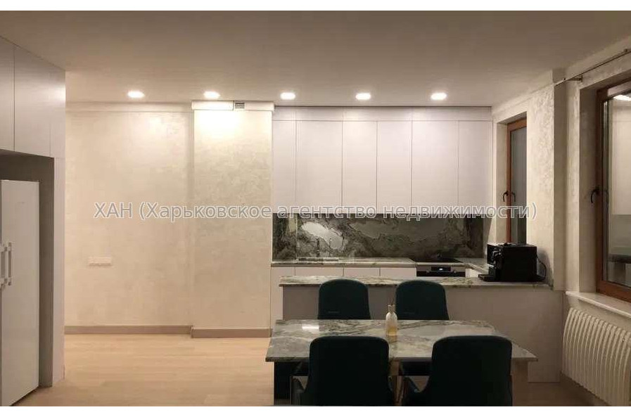 Продам квартиру, Профессорская ул. , 3 кім., 130 м², авторский дизайн 