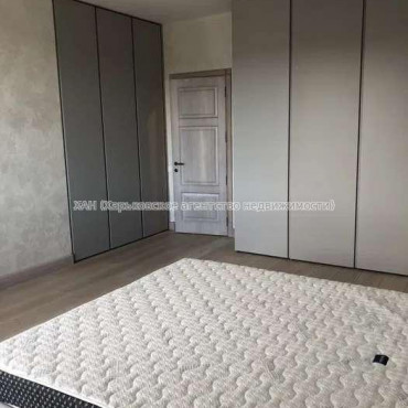 Продам квартиру, Профессорская ул. , 3 кім., 130 м², авторский дизайн 