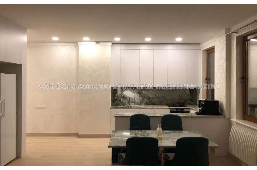 Продам квартиру, Профессорская ул. , 3 кім., 130 м², авторский дизайн 