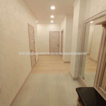 Продам квартиру, Профессорская ул. , 3 кім., 130 м², авторский дизайн 