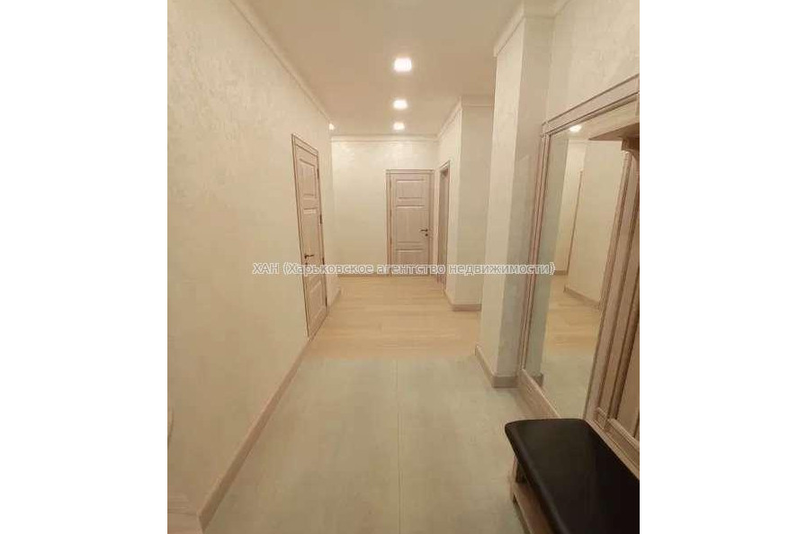 Продам квартиру, Профессорская ул. , 3 кім., 130 м², авторский дизайн 