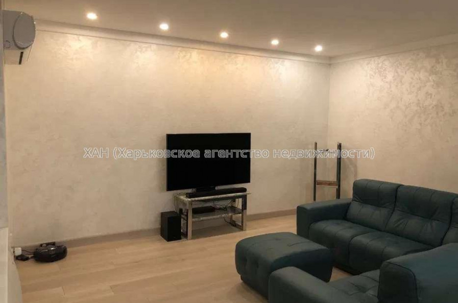 Продам квартиру, Профессорская ул. , 3 кім., 130 м², авторский дизайн 