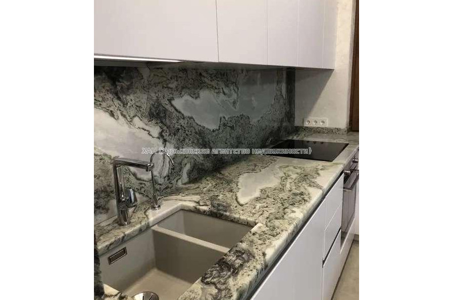 Продам квартиру, Профессорская ул. , 3 кім., 130 м², авторский дизайн 