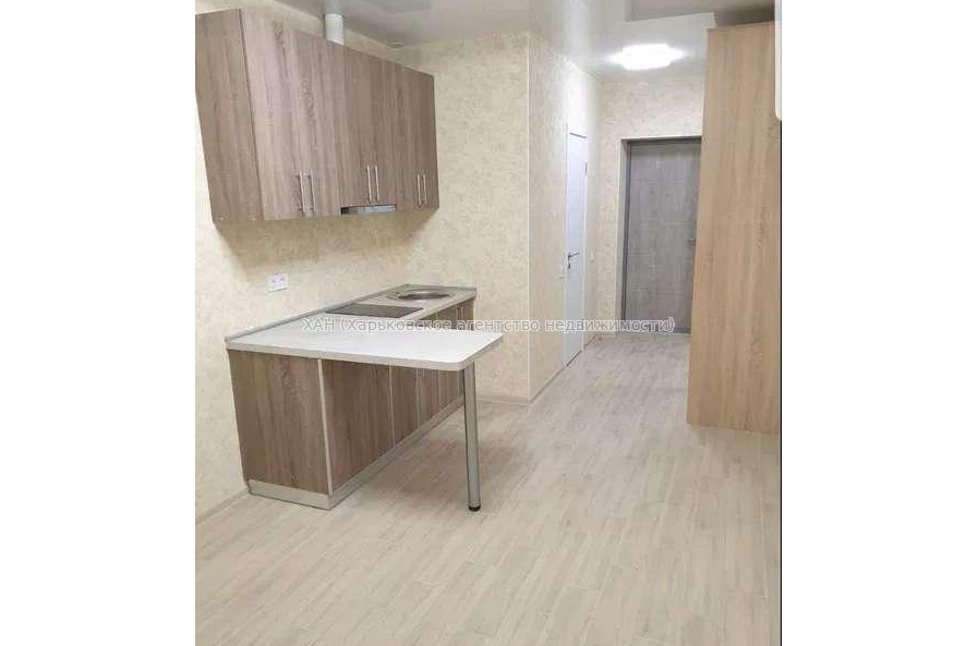 Продам квартиру, Веселая ул. , 1 кім., 19 м², капитальный ремонт 