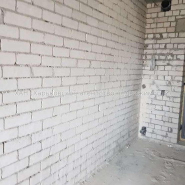 Продам квартиру, Авиахимическая ул. , 1 кім., 20 м², без внутренних работ 