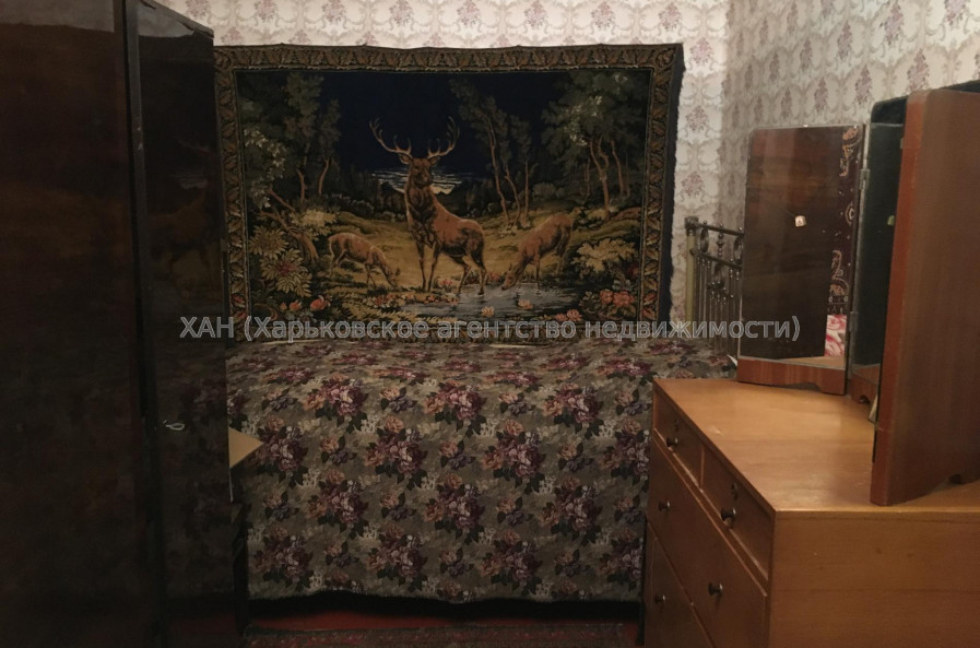 Продам квартиру, Большая Панасовская ул. , 2 кім., 43 м², частичный ремонт 
