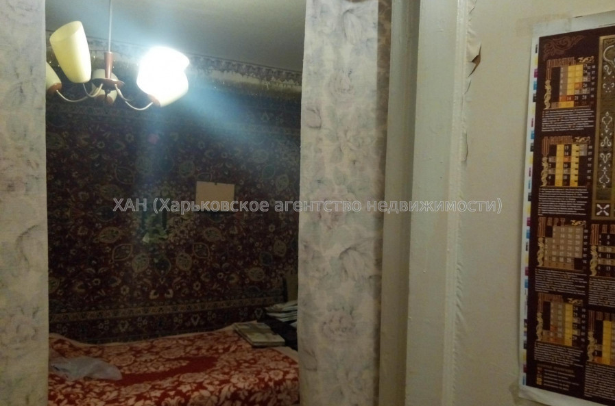 Продам квартиру, Большая Панасовская ул. , 2 кім., 43 м², частичный ремонт 