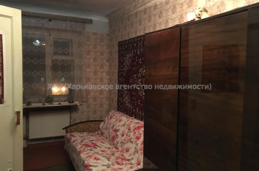 Продам квартиру, Большая Панасовская ул. , 2 кім., 43 м², частичный ремонт 