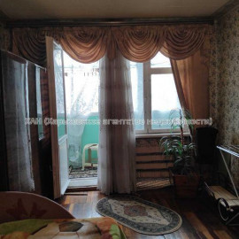 Продам квартиру, Амосова ул. , 2  ком., 47 м², без ремонта