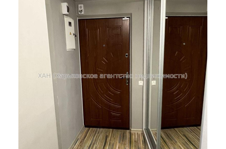 Продам квартиру, Кузнечная ул. , 2 кім., 48.30 м², капитальный ремонт 