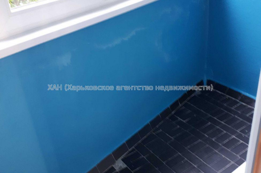 Продам квартиру, Амосова ул. , 3  ком., 67 м², косметический ремонт 